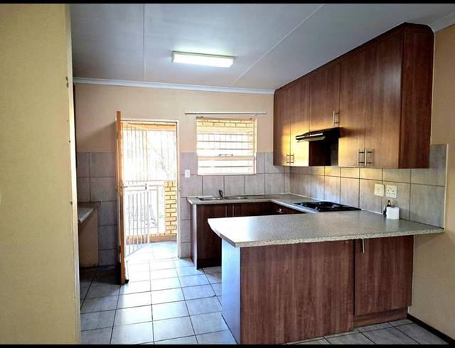 3 BEDROOM PROPERTY TO RENT IN TERENURE